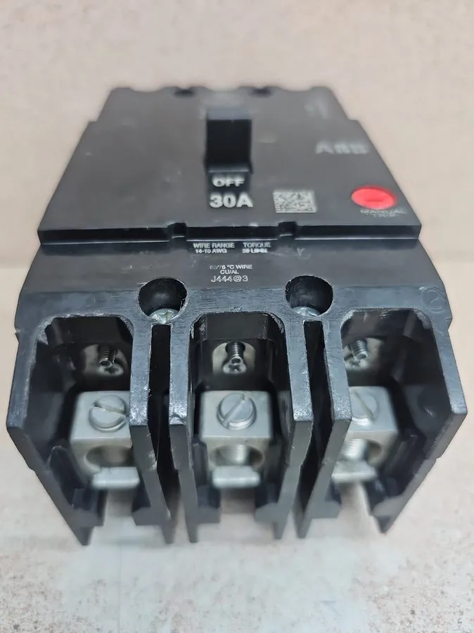 Автоматический выключатель GE TEY330 30A 3-Pole 480V Type TEY Circuit Breaker HA