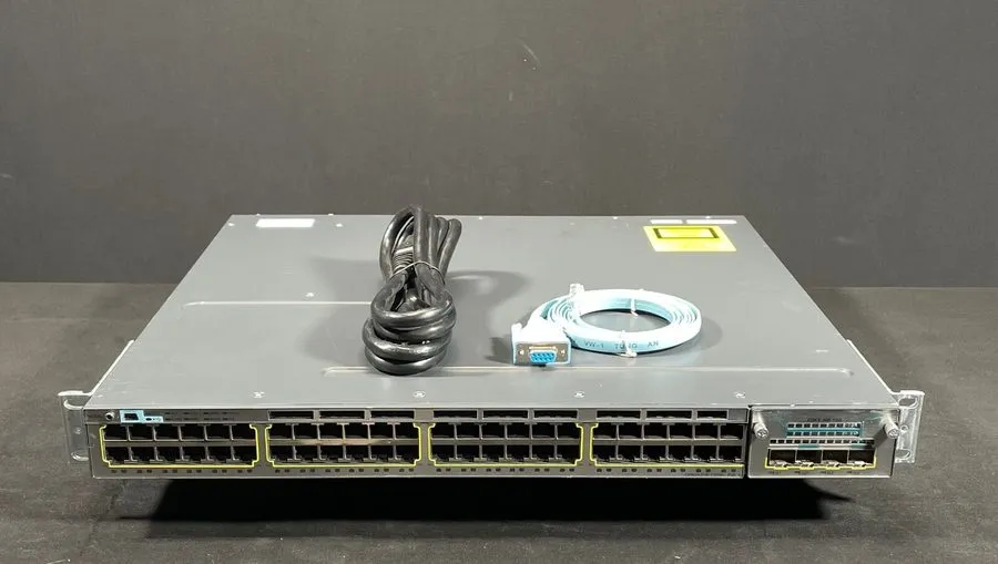 Коммутатор Cisco WS-C3750X-48P-S 48 Port PoE Gigabit Switch W/C3KX-NM-10G