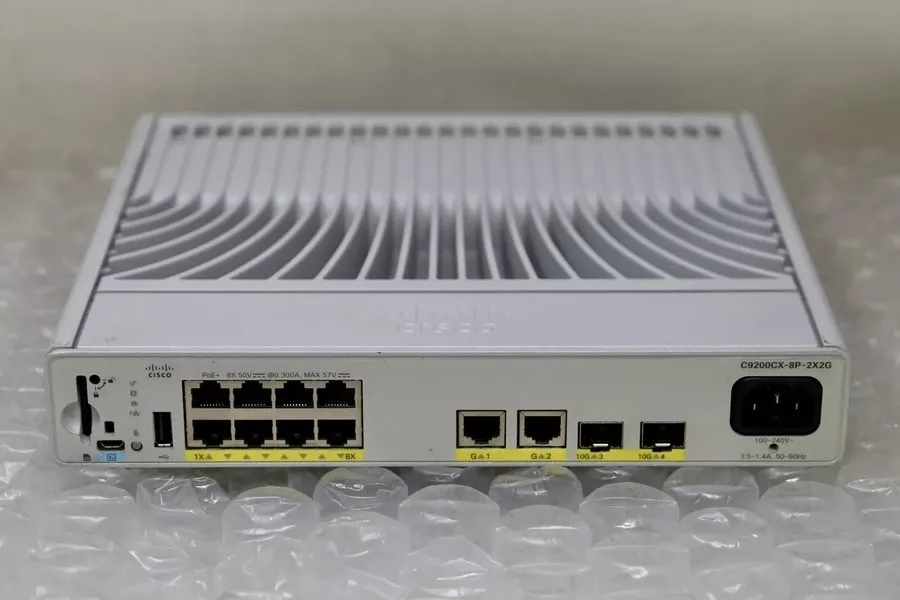 Коммутатор Cisco C9200CX-8P-2X2G-A 8-Port Managed Gigabit Ethernet10/100/1000Net
