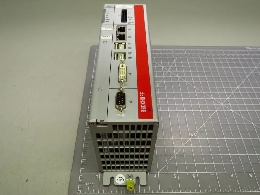 Промышленный компьютер Beckhoff C6925-0010 fanless control cabinet industrial PC