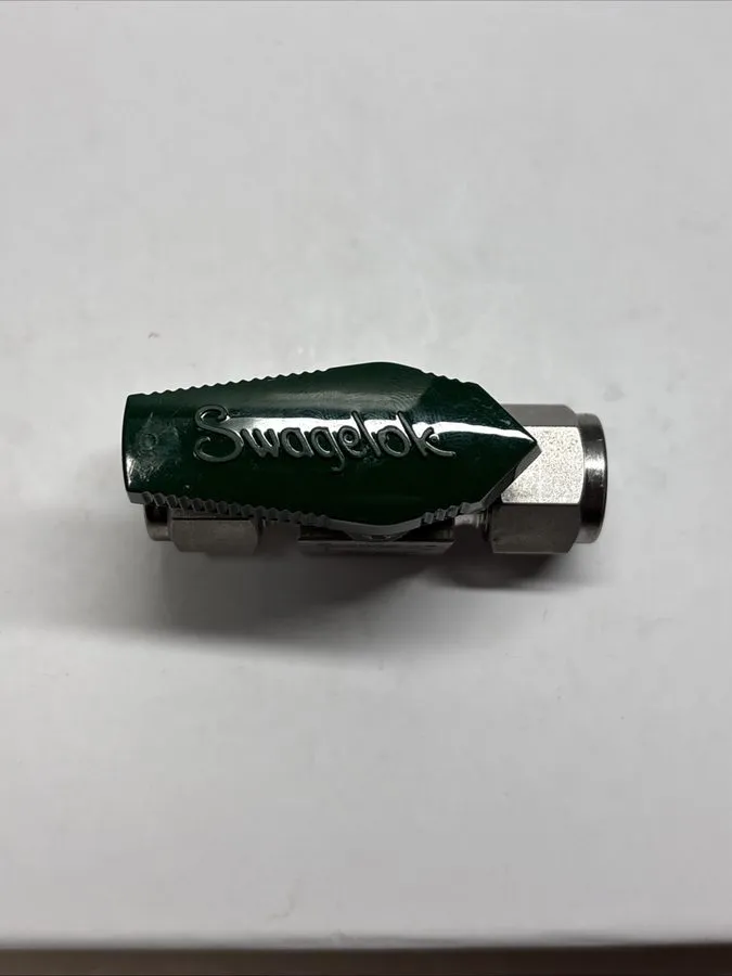 Клапан Swagelok SS-6P4T Plug Valve 3/8" Stainless Tube Fitting