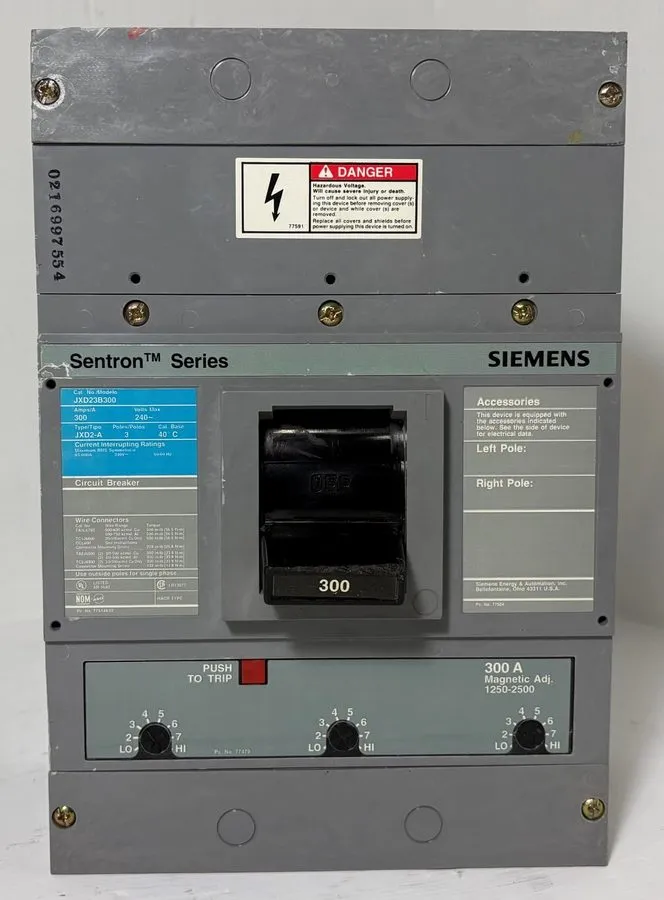 Автоматический выключатель SIEMENS SENTRON JXD2-A CIRCUIT BREAKER JXD23B400 400A