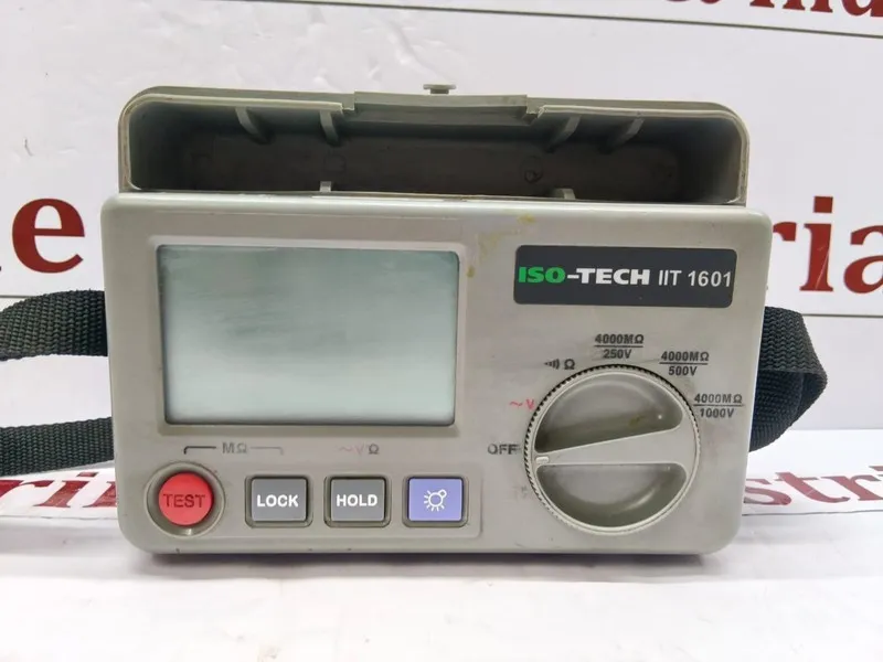 Тестер ISO-TECH / RS PRO IIT 1601 Insulation Tester Megger 250V/500V/1000V 4GΩ"