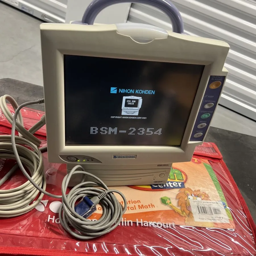 Монитор пациента Nihon Kohden BSM-2401 WS-231P Patient Monitor (110V Input) — фото лота 1