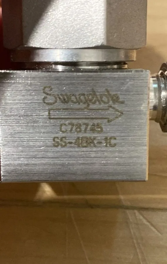 Клапан Swagelok Lift Check Valve, 2.20 Cv 1/2", SS-58S8, SHIPSAMEDAY
