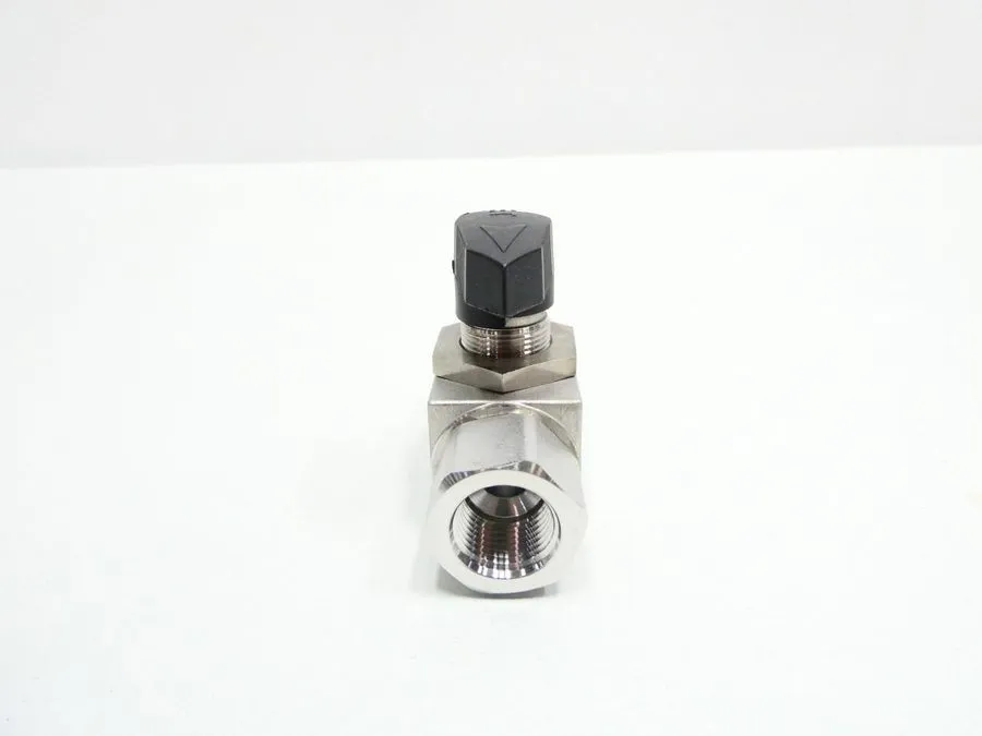 Клапан HAM-LET H6810SSN1/2PSS 1/2" Female NPT Stainless Ball Valve 3000 PSI