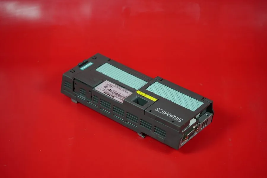 Частотный преобразователь SIEMENS 6SL3244-0BB12-1PA1 CU240E-2 DP VER.A03-4.5 SIN — фото лота 1