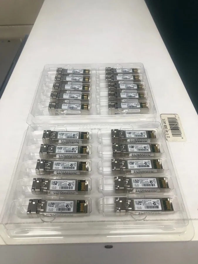 Трансивер DS-SFP-FC16G-SW CISCO 16GBPS FC SW SFP+ IN (INCLUDES 20 X OPTICS)
