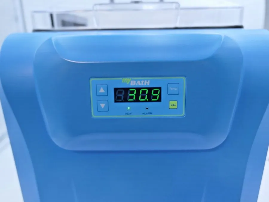Водяная баня Benchmark B2000-12 MyBath 12L Digital Water Bath / Ambient +5° to 1