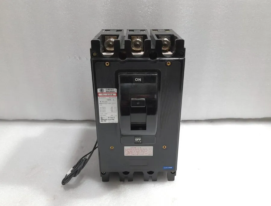 Автоматический выключатель Terasaki Electric TL-225B Circuit Breaker 125A 3Poles