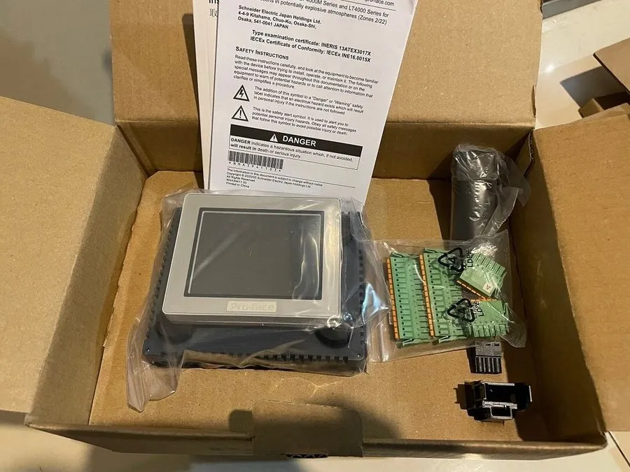 Панель оператора PFXLM4201TADDC Pro Face Touch Screen HMI
