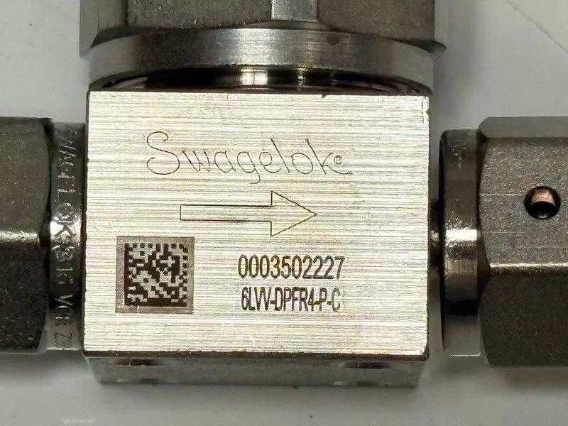Клапан Swagelok 6LVV-DPFR4-P-C UHP 2-Way Diaphragm Valve