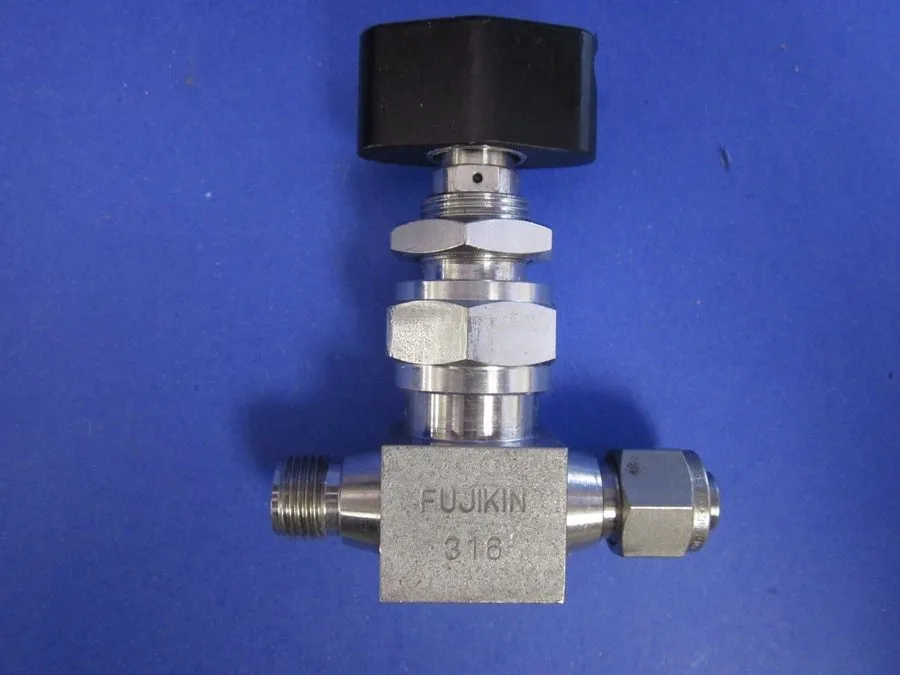 Клапан Fujikin 1/4 Turn Shut Off Valve, TEL 0120-064661, 1/4" Swagelok