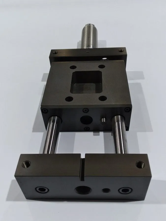 Пневмопривод Numatics 1500D01-03A-03 Pneumatic Slide Actuator, Bore 1-1/2" Strok — фото лота 1
