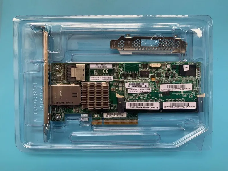 Контроллер HP 633537-001 Smart Array P222 1GB FBWC 1-Port PCI-E SAS RAID Control