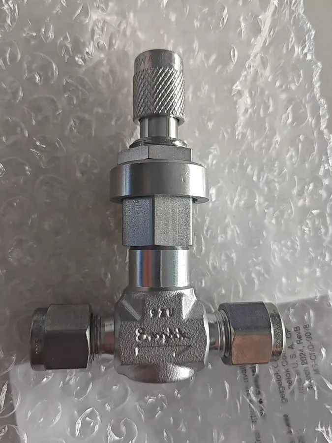 Клапан Swagelok SS-4MG stainless steel metering valve