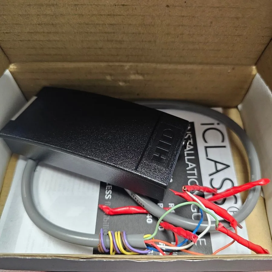 Оборудование видеонаблюдения HID 6100CKN0000 iClass R10 Mullion er