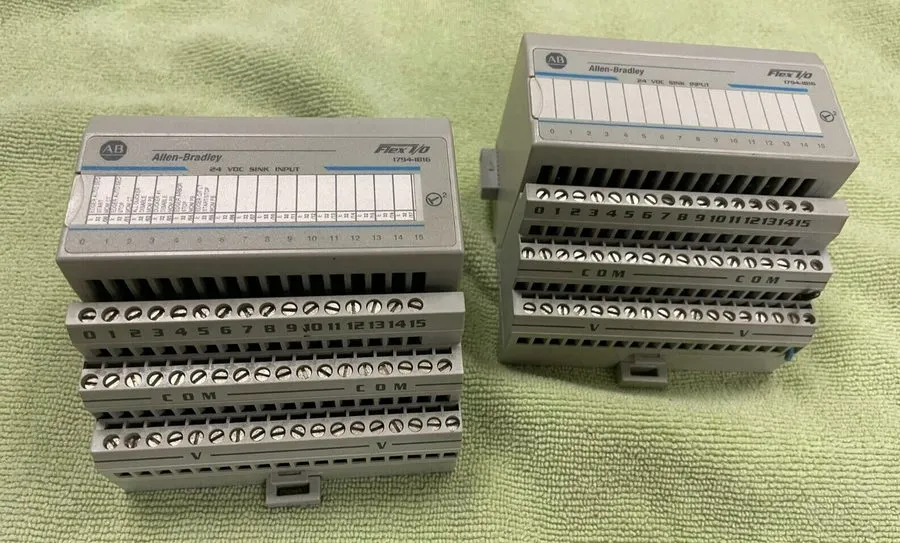 Модуль ввода-вывода Allen-Bradley Flex I/O 1794-IB16 24VDC SINK INPUT