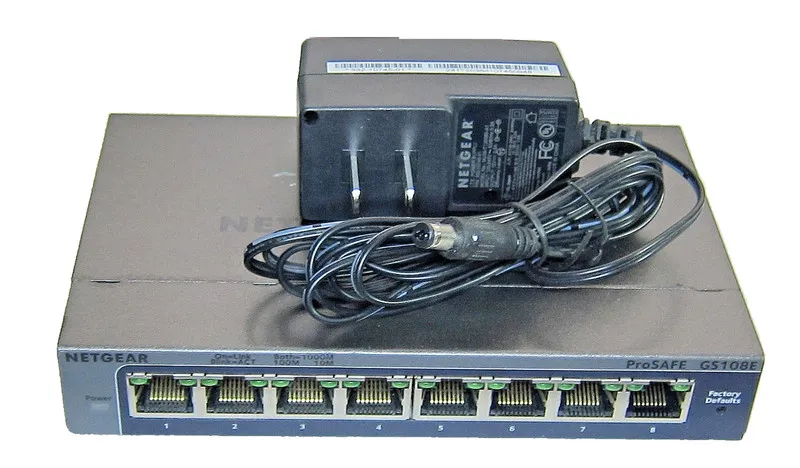 Коммутатор ProSafe Netgear 8 Port GS108Ev3 Gigabit Ethernet Switch GS108E