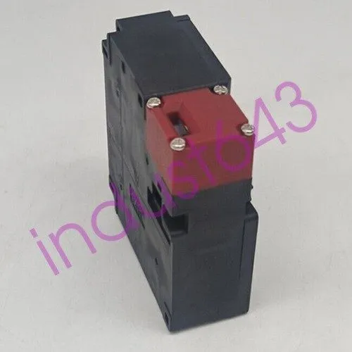 Коммутатор D4NL-4EFA-B