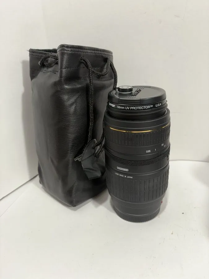 Объектив Sigma DG APO Macro Super 70-300mm f/4.0-5.6 APO DG Lens With Leather Ca