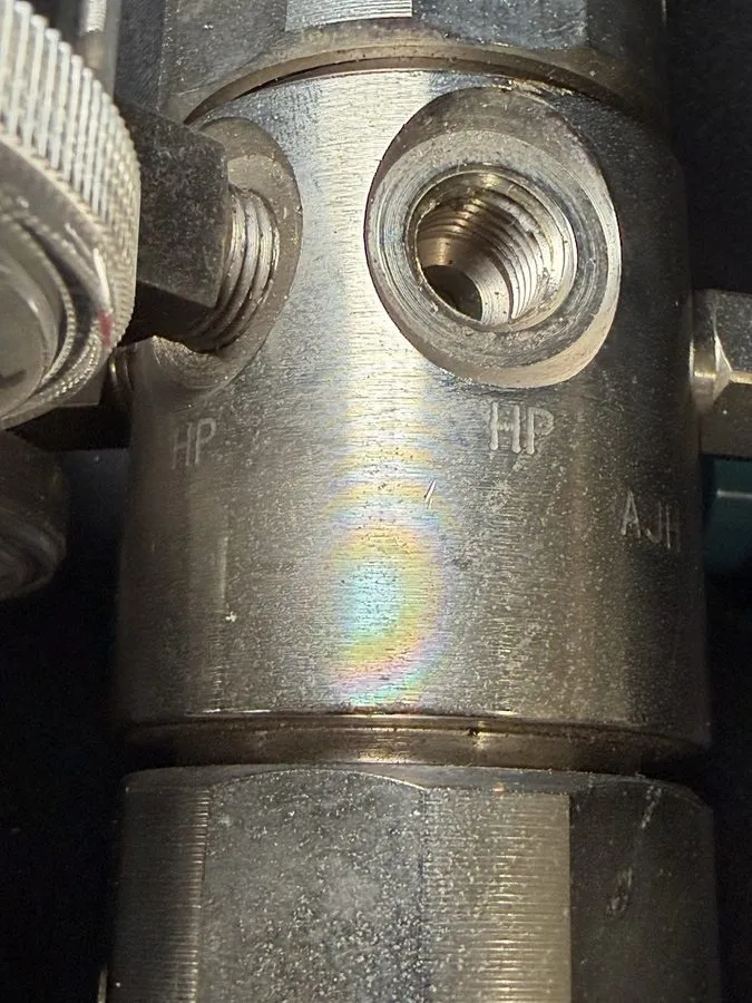 Трубопроводная арматура Airgas 2-Stage Pressure Regulator, 3000 psi inlet pressu