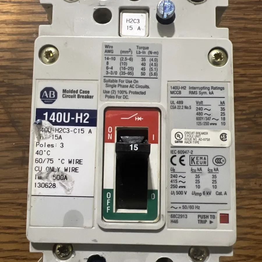 Автоматический выключатель Allen Bradley 140U-H2C3-C15 Molded Case Circuit Break — фото лота 1