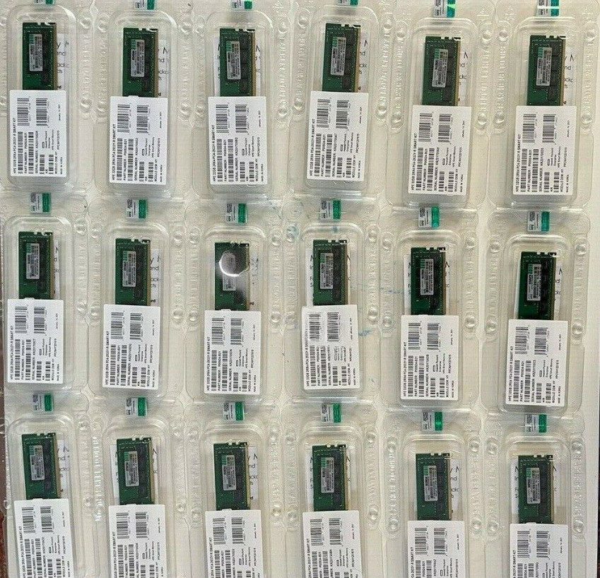 Модуль памяти NewP43322-B21 P43324-0A1 HPE 16GB 1Rx8 DDR5 PC5-4800 EC8 RDIMM Gen