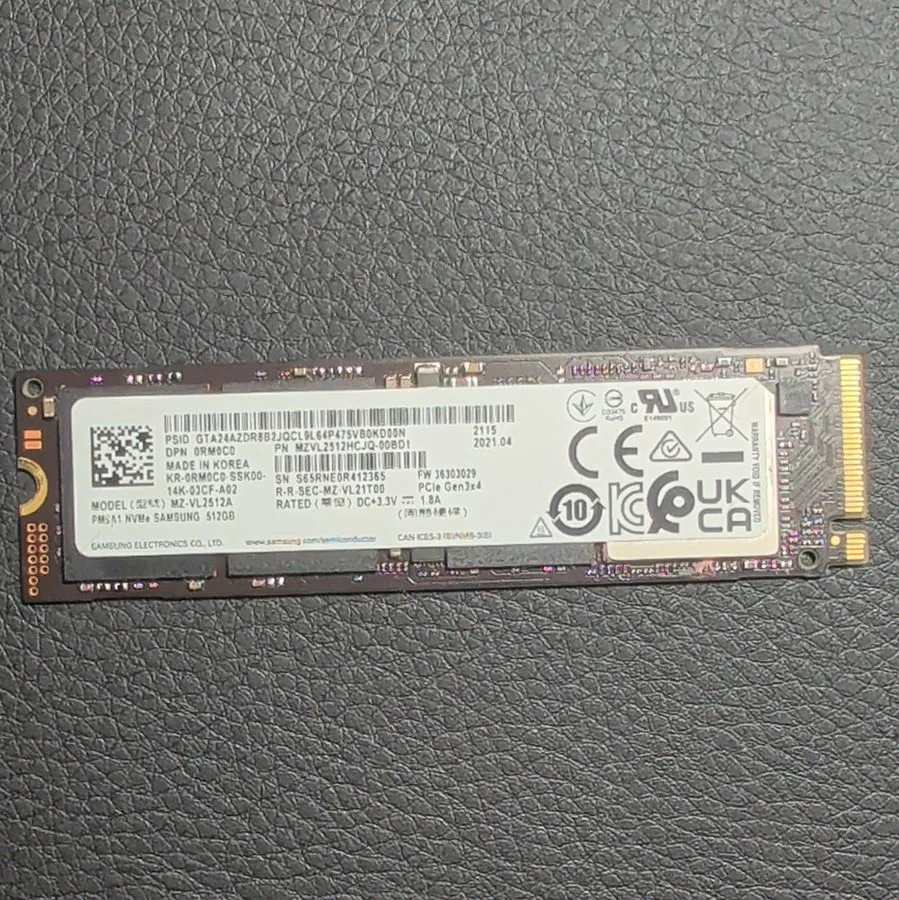 SSD-накопитель Samsung PM9A1 512GB M.2 2280 NVMe SSD PCIe Gen3 x4 MZVL2512HCJQ-0