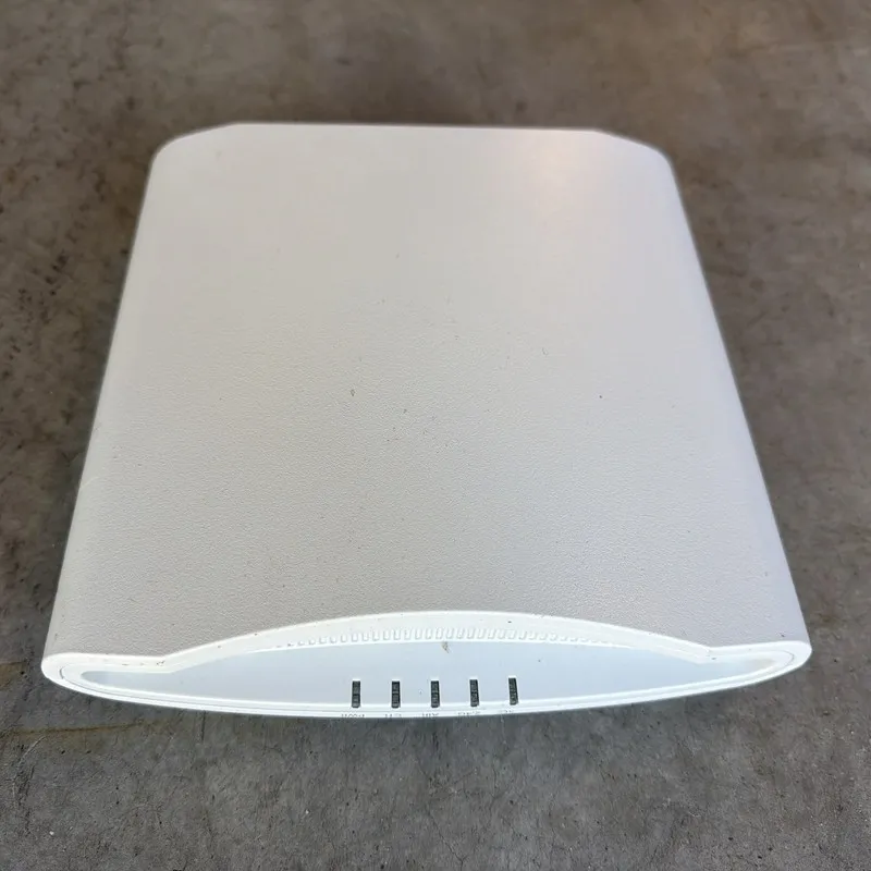 Точка доступа Wi-Fi RUCKUS ZONEFLEX R710 901-R710-US00 802.11AC WAVE 2 WIRELESS 