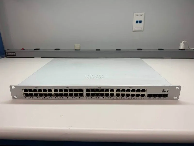 Коммутатор Cisco Meraki (MS225-48FP) 48-Port Gigabit PoE+ Switch 740W Unclaimed
