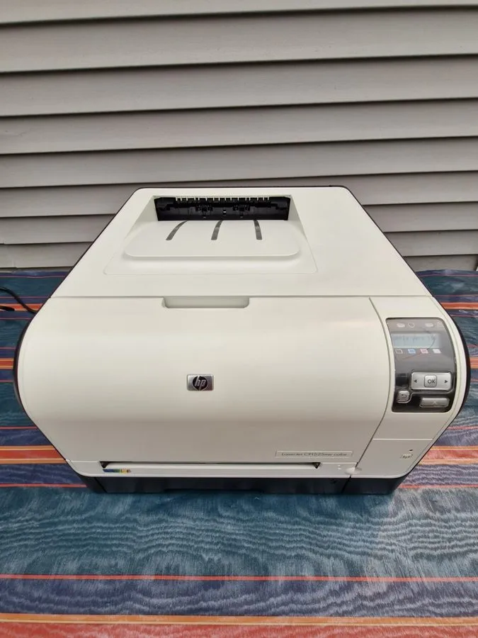 Лазерный принтер HP LaserJet Pro CP1525nw Color Wireless Network Laser Printer C