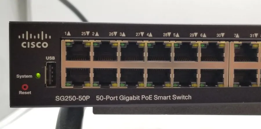 Коммутатор Cisco SG250-50P 50-Port Gigabit PoE GOOD CONDITION