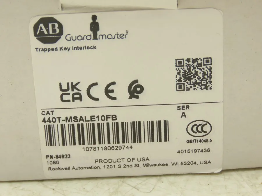 Реле безопасности Allen Bradley 440T-MSALE10FB Guardmaster Trapped Key Interlock