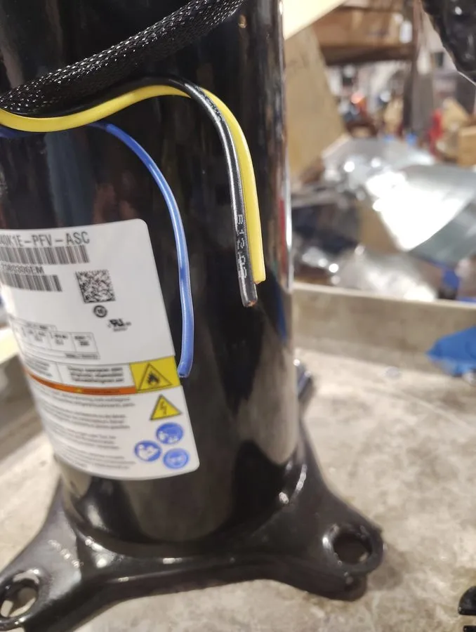 Компрессор Emerson Copeland Scroll Compressor Model Ya40k1e-Pfv-Asc — фото лота 1