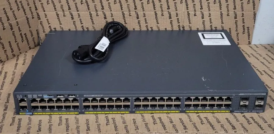Коммутатор Cisco WS-C2960X-48TS-L C2960X 48-Port Gigabit PoE Ethernet Switch