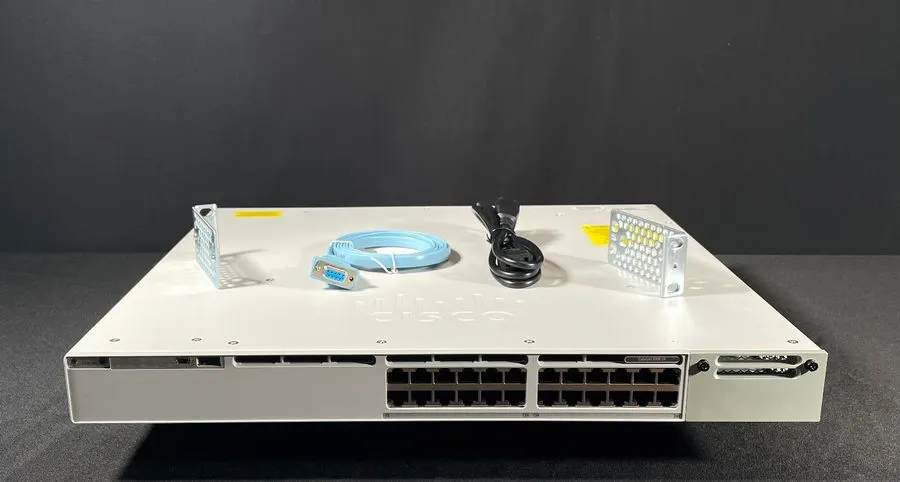 Коммутатор Cisco Catalyst C9300-24T-A 24 Ports Ethernet Switch
