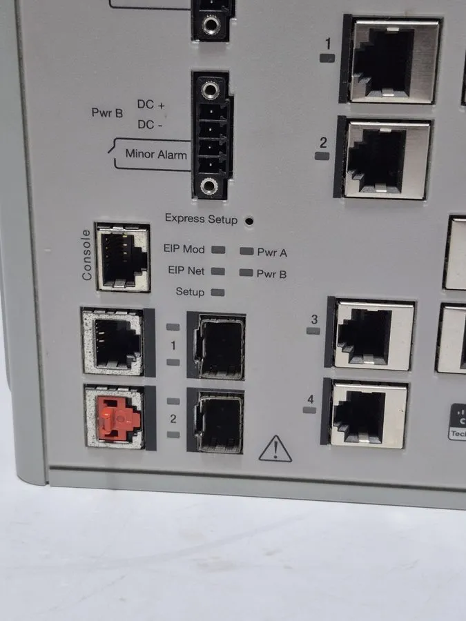 Коммутатор Allen Bradley 1783-RMS10T Ser A Stratix 8300 Ethernet Switch PN-50260 — фото лота 1