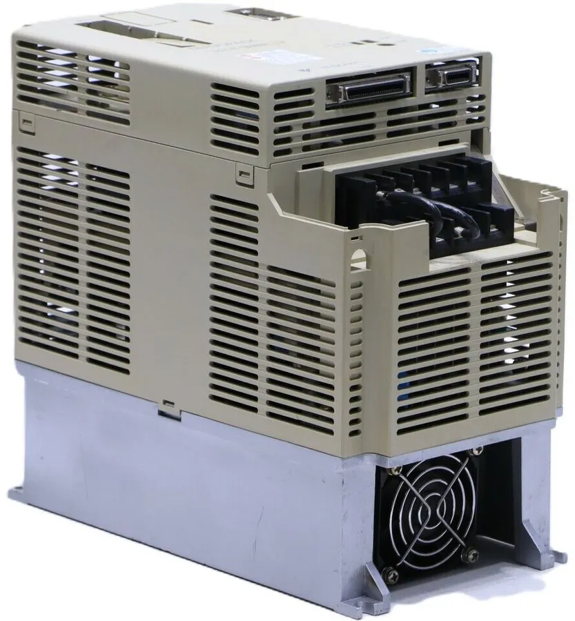 Сервопривод Yaskawa Electric Sgdb-20Adg Servopack Servo Drive