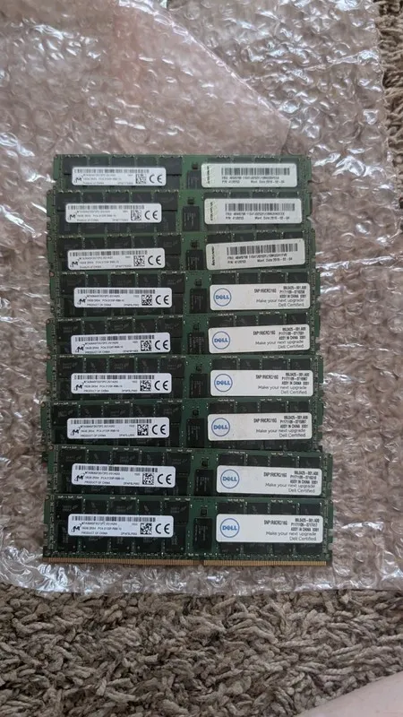 Модуль памяти Micron 16GB 2Rx4 PC4-2133P DDR4 MTA36ASF2G72PZ-2G1A2IG Server RAM