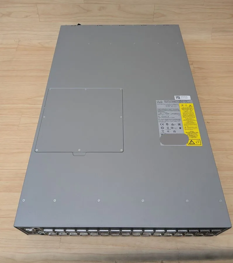 Коммутатор Cisco Nexus N9K-C9348D-GX2A 48-Port 400G QSFP-DD Data Center Switch — фото лота 1