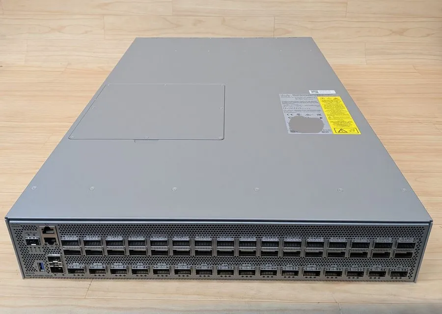 Коммутатор Cisco Nexus N9K-C9348D-GX2A 48-Port 400G QSFP-DD Data Center Switch — фото лота 2