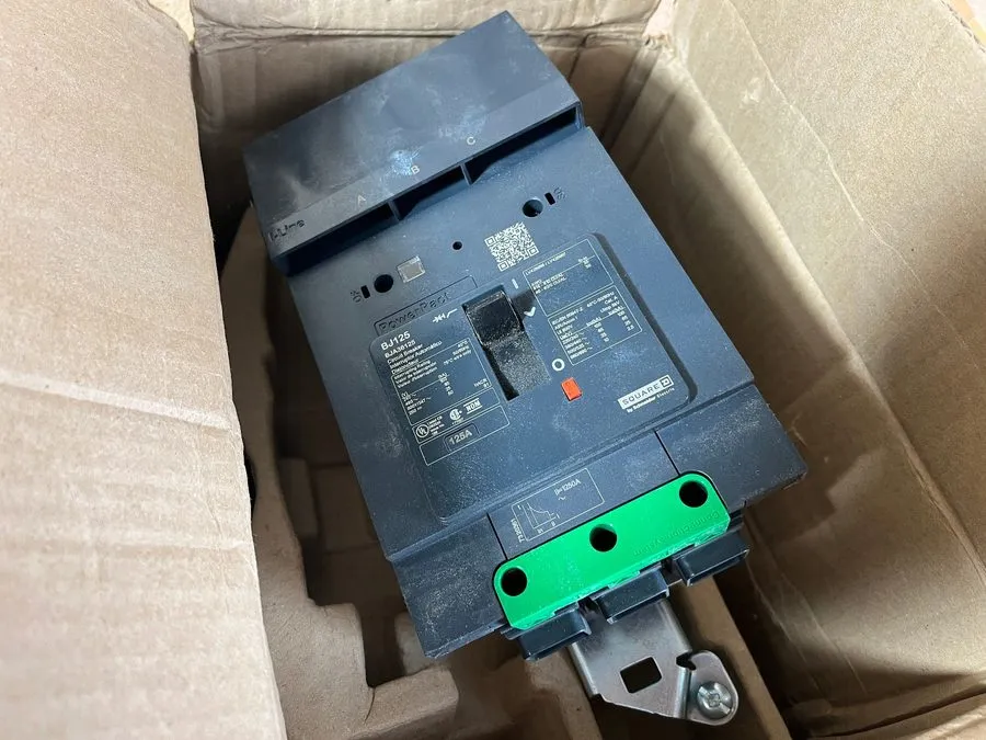 Автоматический выключатель SQUARE D BJA36125 BJ125 125 AMP 65K @ 480V 3P I LINE 