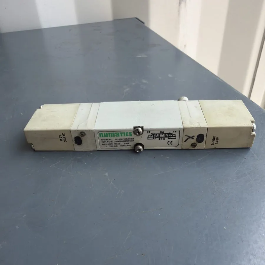 Электромагнитный клапан Numatics 052BB6Z2ML00061 24 VDC Solenoid Pneumatic Valve