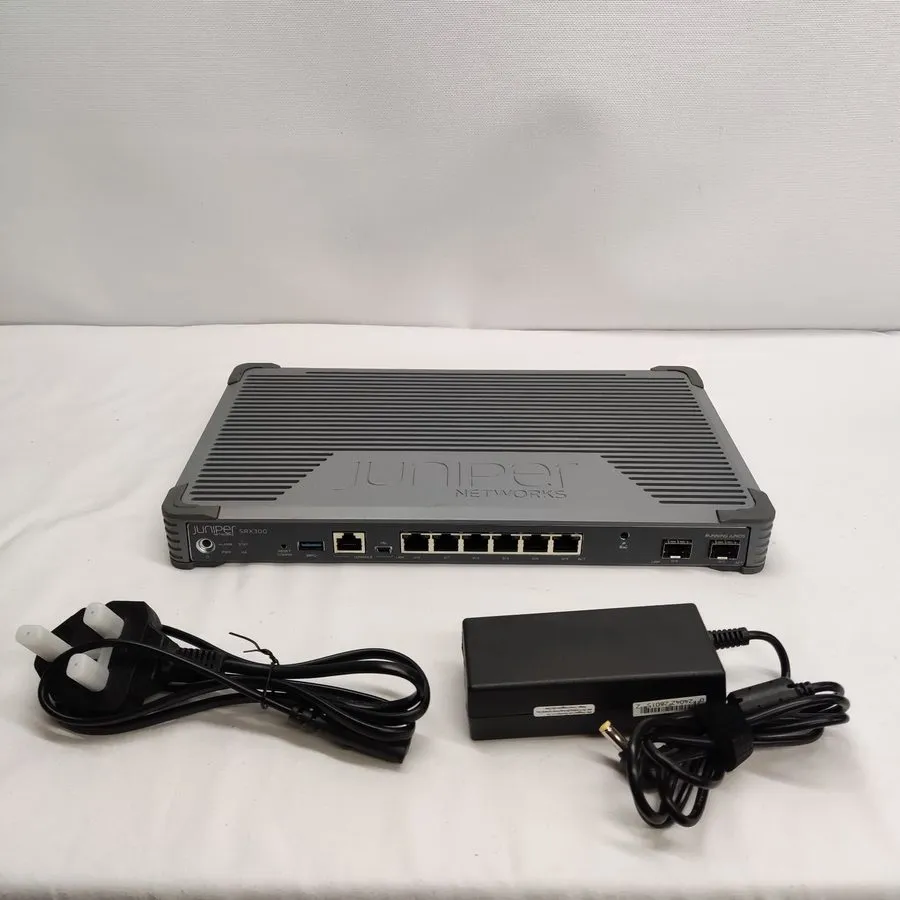 Межсетевой экран Juniper Networks SRX300 Services Desktop Security Appliance