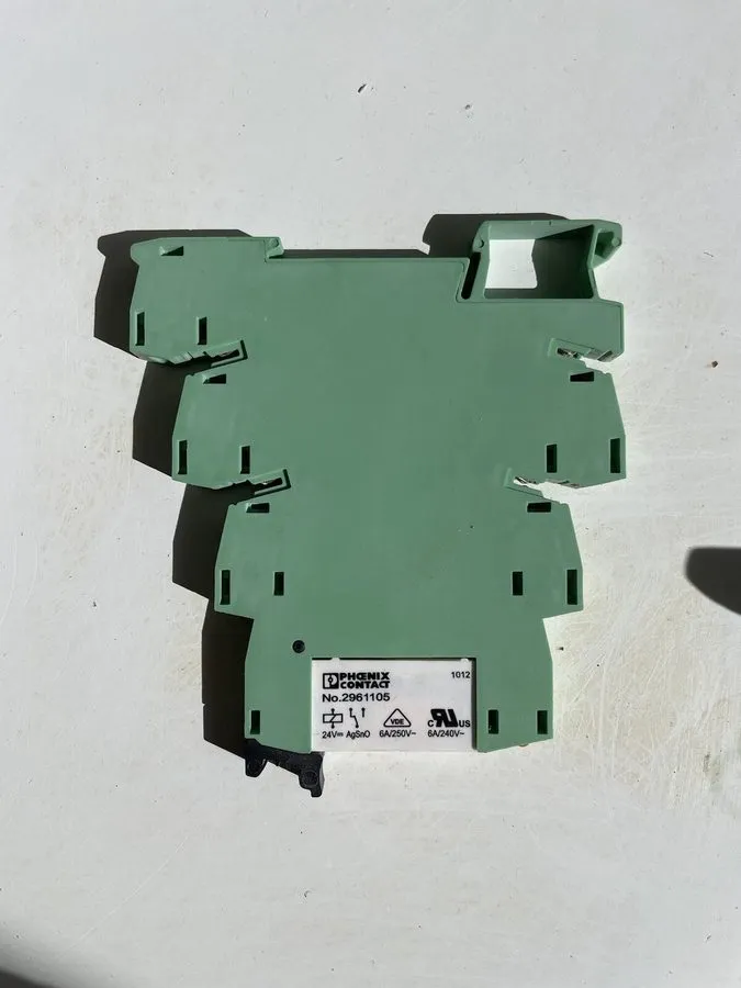 Колодка реле Phoenix Contact 2966016 Relay Socket SPDT 250V 6A, 24VDC Coil, DIN 