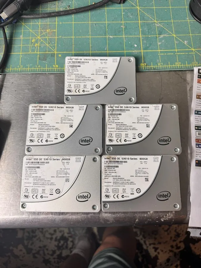 SSD-накопитель Intel DC S3610 Series 800GB SATA 6Gb/s 2.5inch Internal SSD SSDSC