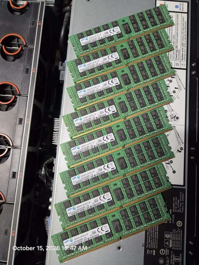 Модуль памяти Grade A Samsung Cisco 32GB PC4-2133P DDR4 2Rx4 Server RAM M393A4K4