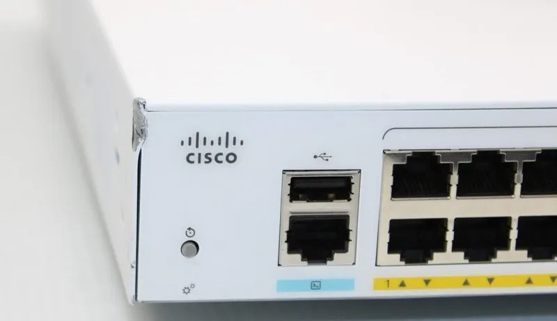Коммутатор Cisco CBS350-48P-4G 48 Port Gigabit PoE+ Managed Switch 4x SFP 370W — фото лота 2
