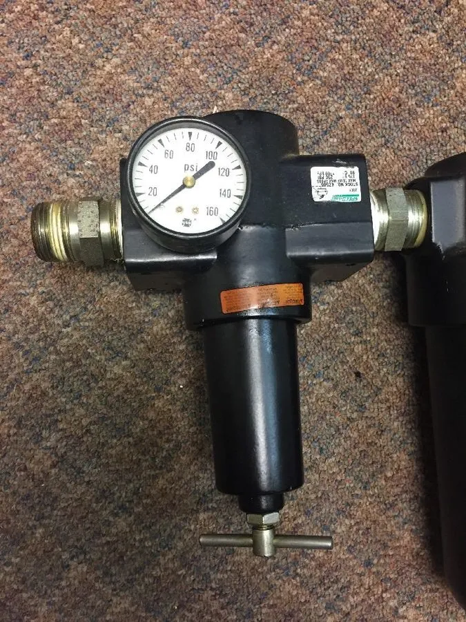 Регулятор давления Norgren F17-800-A1DA Pneumatic Air Filter 250 psig Max Speeda — фото лота 1